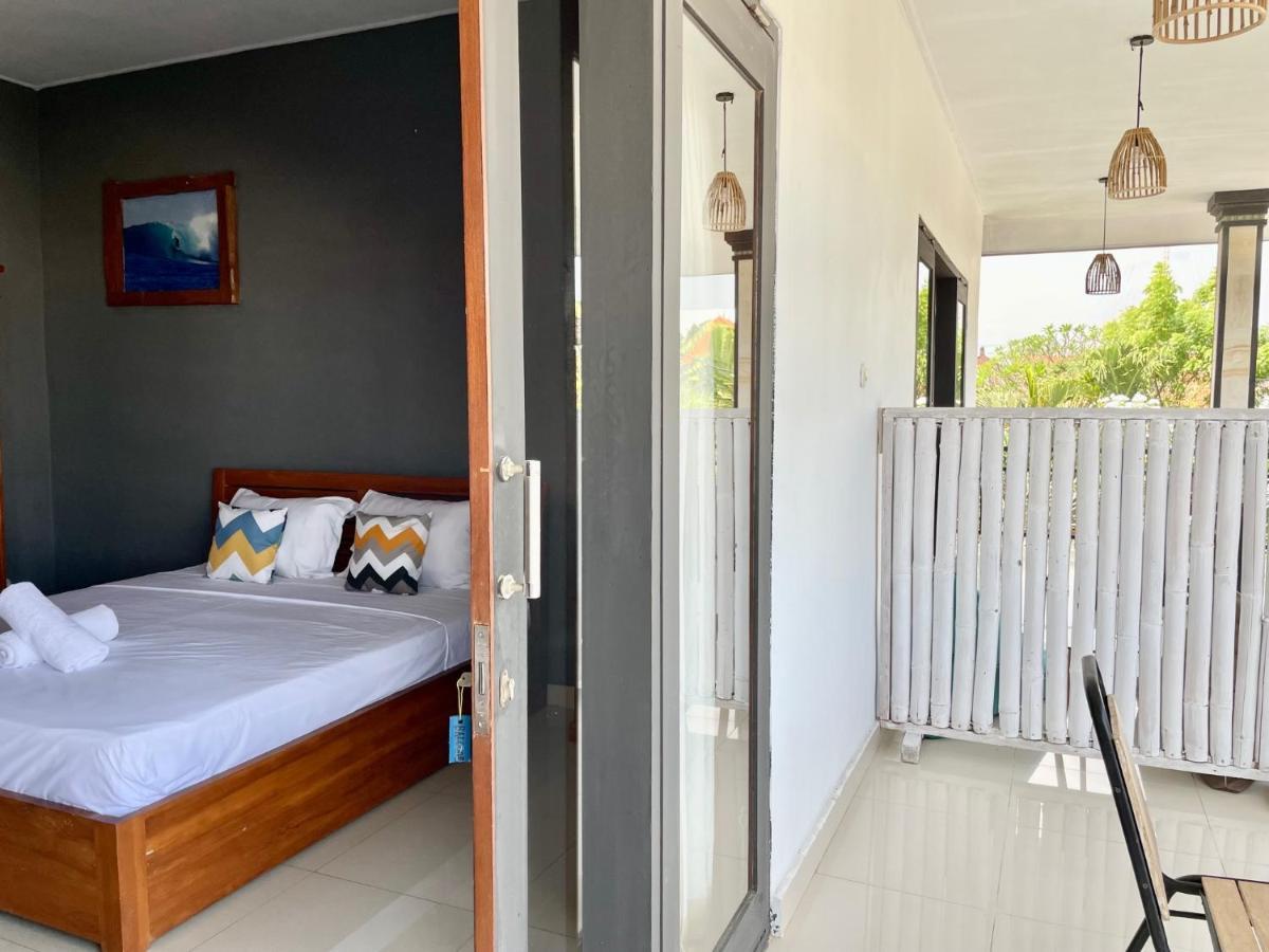 Surfers House Batu Bolong - Adults Only Hostel Canggu  Bagian luar foto